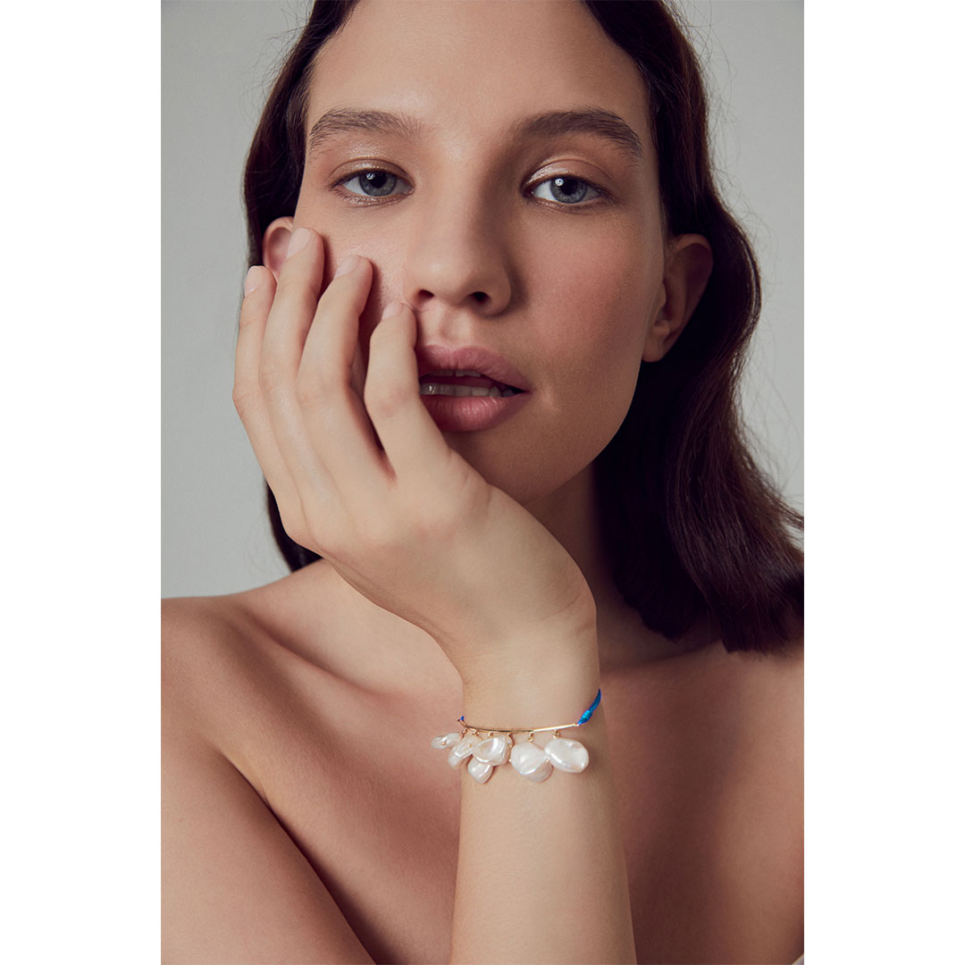 HALF CLAMP, HALF ROPE PEARL BRACELET